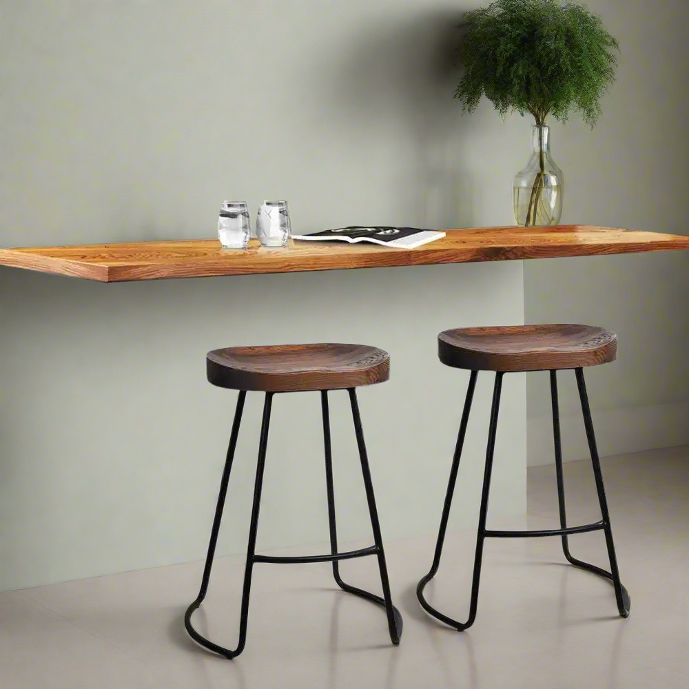 2x Ricardo Vintage Bar Stools | Wood | 65cm