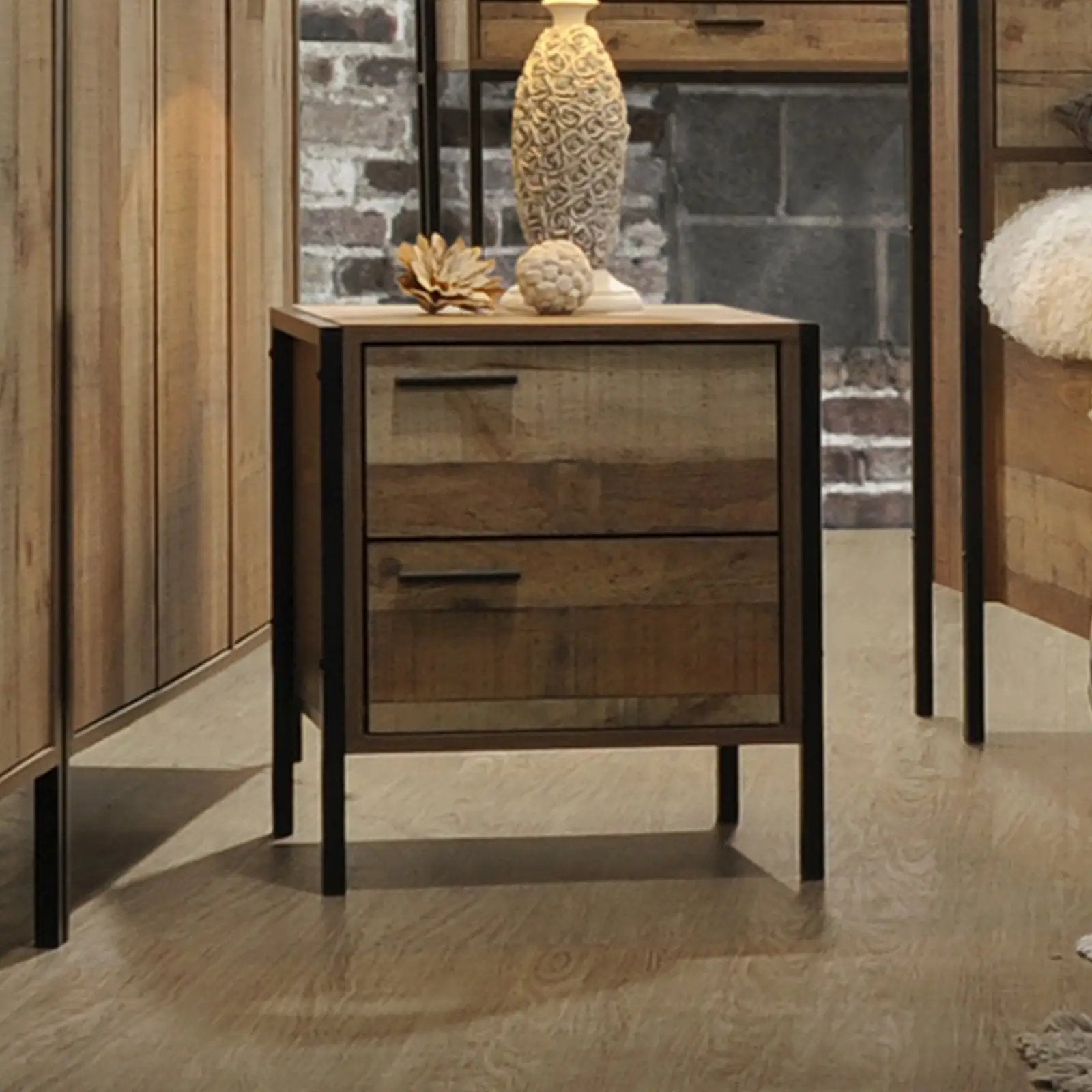 Regency Nightstand | Oak